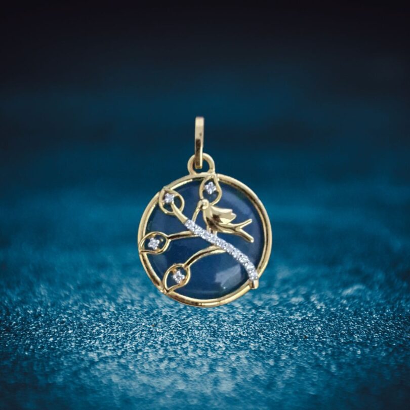 APT00537 - Pendent